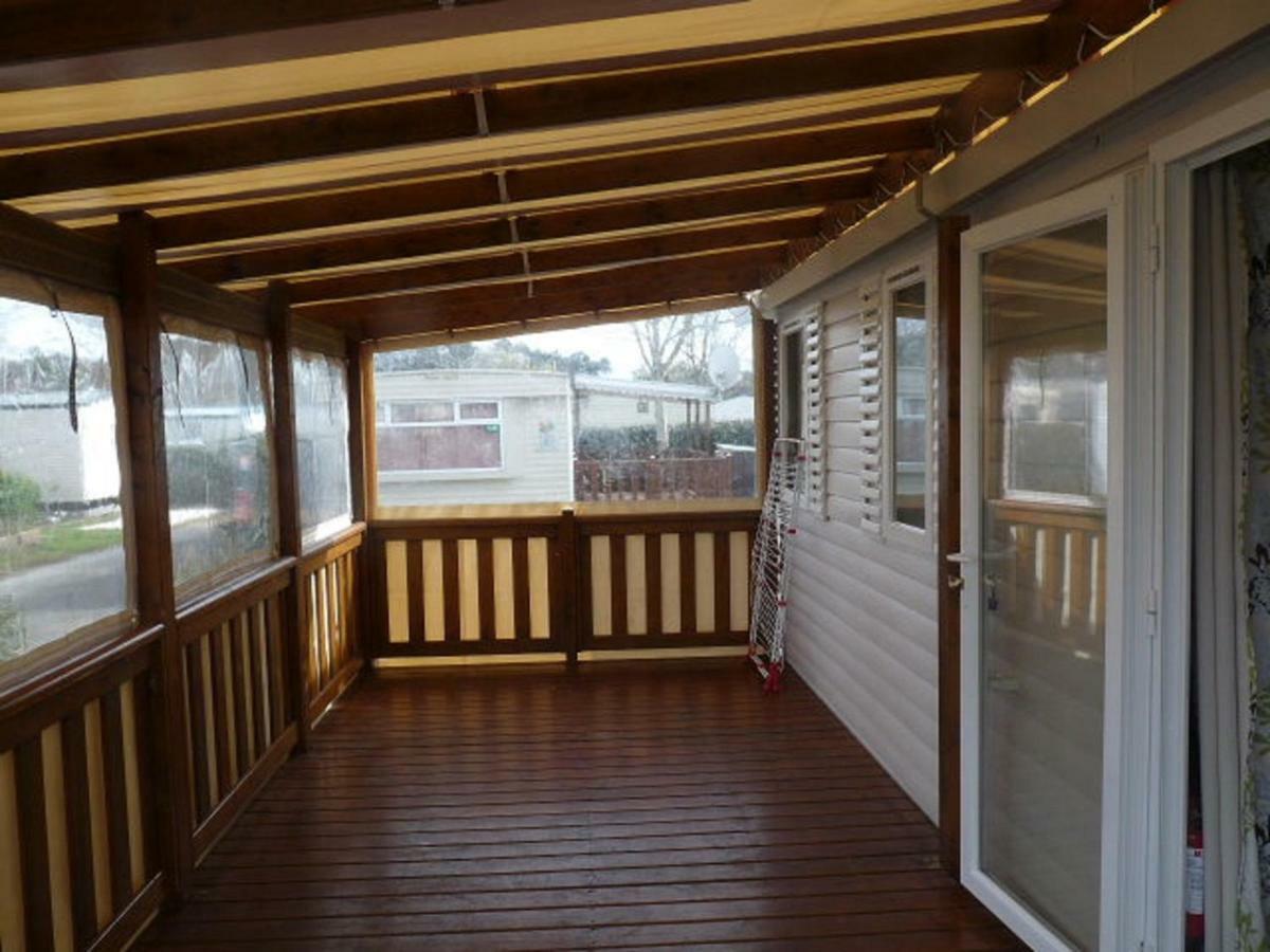 Mobile Home Ht De Gamme Climatise Dans Le Camping **** De La Reserve Gastes Bagian luar foto